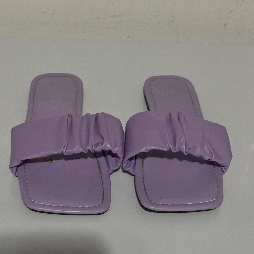 Size 10 - Women Ruched Detail Flat Sandals Fashionable Purple Slide Sandals